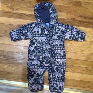 Columbia snowsuit boys like new 3-6 months